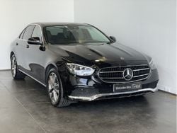 Preto metalizado Usado 2023 Mercedes E220 Avantgarde Sedan | € 57.500