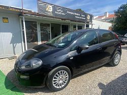 Preto Usado 2015 Fiat Punto Young Citadino | € 8.450 (Preço elevado)