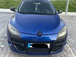 Usado 2009 Renault Mégane III Sedan | € 7.000 (Caro)