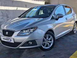Cinza Usado 2009 Seat Ibiza Style | € 6.990 (Preço elevado)