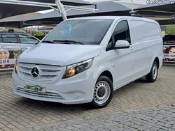 Branco Usado 2020 Mercedes Vito Monovolume | € 20.990