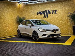 Branco Usado 2017 Renault Clio IV Zen | € 11.750 (Preço elevado)