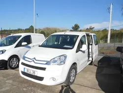 Branco Usado 2011 Citroën Berlingo Monovolume | € 11.500 (Caro)