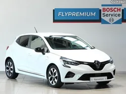 Branco Usado 2022 Renault Clio V LIMITED Citadino | € 13.490 (Super Preço)