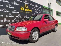 Vermelho Usado 1993 Mercedes C200 Sedan | € 3.990