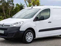 Branco Usado 2018 Citroën Berlingo Business Class Monovolume | € 12.700 (Preço justo)