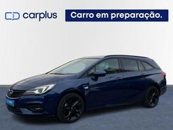 Azul Usado 2019 Opel Astra Ultimate Carrinha | € 18.000