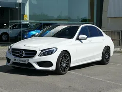 Branco Usado 2016 Mercedes C220 AMG line Sedan | € 22.990
