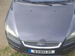 Usado 2006 Ford Focus Sedan | € 2.400 (Bom preço)