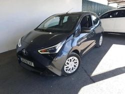 Cinza Usado 2021 Toyota Aygo X-play Citadino | € 14.990 (Caro)