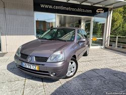 Cinza Usado 2002 Renault Clio II Van | € 3.990 (Preço justo)