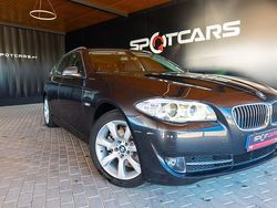 Cinza Usado 2011 BMW 520 Exclusive Carrinha | € 17.890 (Preço justo)
