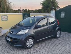 Usado 2008 Peugeot 107 Citadino | € 2.180 (Super Preço)