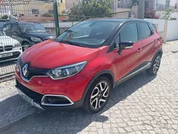 Vermelho Usado 2016 Renault Captur Experience SUV | € 13.900 (Preço justo)