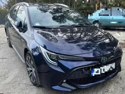 Azul Usado 2021 Toyota Corolla Hybrid Carrinha | € 25.500