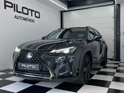 Preto Usado 2021 Lexus UX 250h SUV | € 31.900