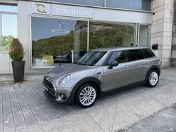 Dourado preto Usado 2019 Mini One D Clubman Carrinha | € 17.900 (Preço justo)