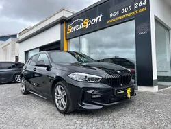 Preto Usado 2022 BMW 118 Citadino | € 32.000