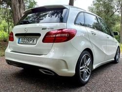 Usado 2018 Mercedes B180 AMG Monovolume | € 18.500 (Super Preço)
