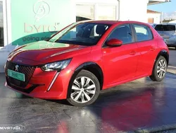 Vermelho Usado 2020 Peugeot e-208 Active Citadino | € 16.900 (Preço justo)