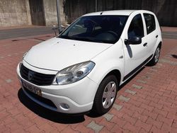 Usado 2012 Dacia Sandero Sedan | € 5.000