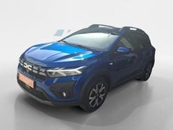 Azul Usado 2024 Dacia Sandero Expression Sedan | € 16.723 (Preço justo)