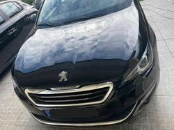 Preto Usado 2014 Peugeot 308 Citadino | € 9.999 (Preço justo)