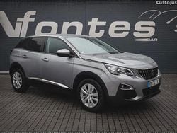 Cinza Usado 2020 Peugeot 3008 Allure Sedan | € 19.950 (Preço justo)