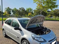 Cinzento Usado 2011 Renault Clio II Carrinha | € 5.400 (Preço justo)