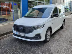 Branco Usado 2023 Ford Transit Titanium SUV | € 35.900
