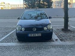 Usado 2002 VW Polo Comfortline Sedan | € 2.000 (Preço justo)