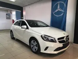 Branco Usado 2018 Mercedes A180 | € 19.490 (Bom preço)
