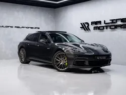 Cinzento Usado 2017 Porsche Panamera Sport Turismo Sedan | € 69.950 (Bom preço)