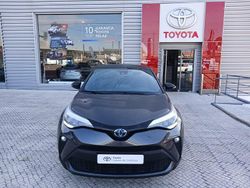 Cinza (pintura metalizada) Usado 2023 Toyota C-HR SUV | € 31.250 (Preço justo)