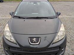 Usado 2010 Peugeot 207 Sedan | € 4.500 (Preço justo)