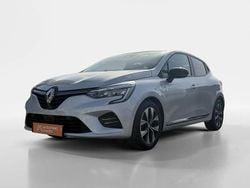 Cinza Usado 2023 Renault Clio V Evolution | € 16.190 (Preço justo)