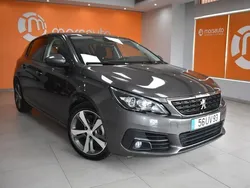 Cinza Usado 2018 Peugeot 308 Style | € 16.400 (Preço justo)