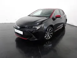 Preto (pintura metalizada) Usado 2022 Toyota Corolla Comfort Sedan | € 26.750 (Preço justo)