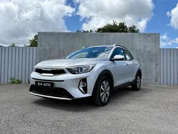 Cinzento Usado 2022 Kia Stonic SUV | € 16.290 (Preço justo)