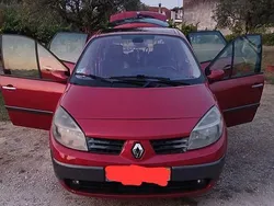Usado 2005 Renault Grand Scénic II Monovolume | € 2.800