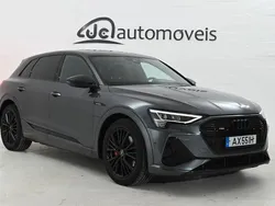 Cinza Usado 2023 Audi e-tron GT quattro S-Line Sedan | € 57.900
