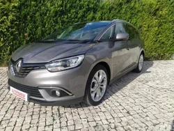 Cinza Usado 2018 Renault Grand Scénic IV Bose Edition Monovolume | € 18.500 (Preço justo)