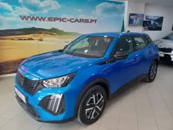 Azul Usado 2024 Peugeot e-2008 Active SUV | € 27.690