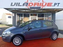 Antracite Usado 2013 Fiat Punto Easy Citadino | € 7.450 (Preço elevado)