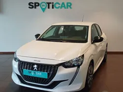 Branco Usado 2023 Peugeot 208 Active Citadino | € 17.250 (Preço justo)