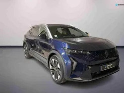 Azul Usado 2024 Renault Scénic Techno Monovolume | € 42.990