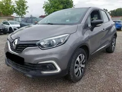 Cinzento Usado 2018 Renault Captur SUV | € 14.350 (Preço justo)