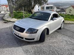 Cinzento Usado 1999 Audi TT | € 10.400 (Bom preço)