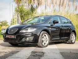 Preto Usado 2012 Seat Leon Ecomotive | € 10.899 (Preço justo)