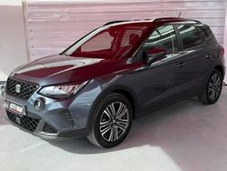 Cinzento Usado 2023 Seat Arona SUV | € 19.750 (Preço elevado)